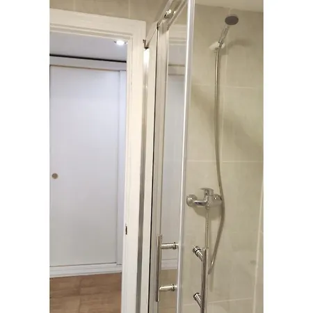 Guest house ** *